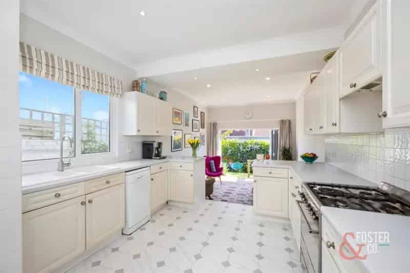 3 Bedroom Edwardian House for Sale