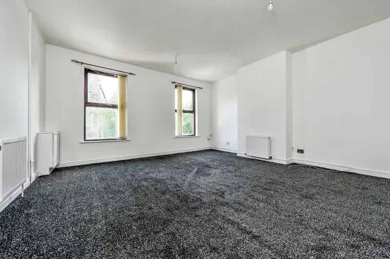 4 Bedroom Flat to Rent Liverpool Merseyside L9
