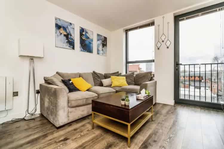 2 Bed Furnished Apartment Ancoats Manchester