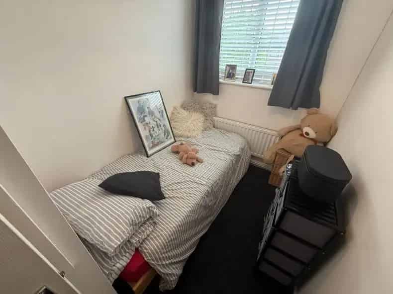 4 Bed Semi Detached House for Sale