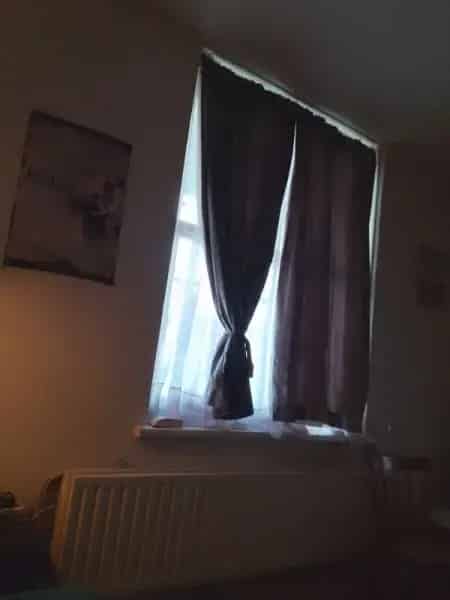 Spacious Flat near Ladbroke Grove Station - Newly Decorated