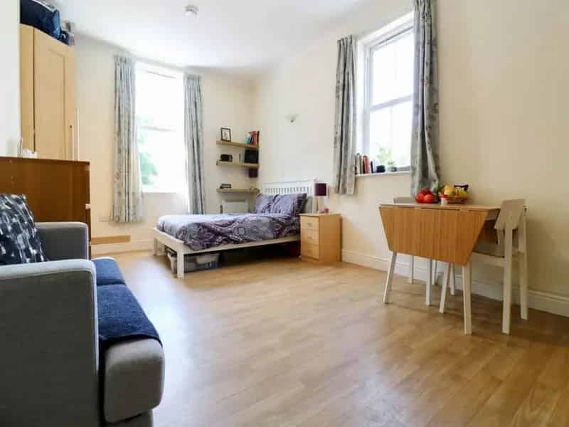 Studio Apartment to Rent Near Mill Road Cambridge