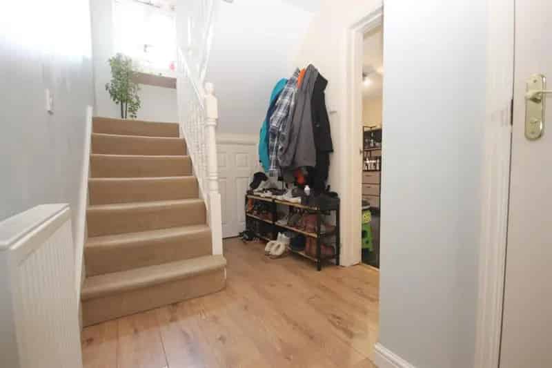 5 bedroom town house for sale