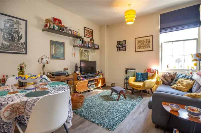 1 Bedroom Apartment for Sale