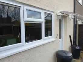 3 Bed Terraced House Near Shops and Seafront