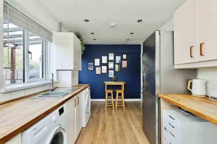 2 Bedroom End Terrace House for Sale Worksop