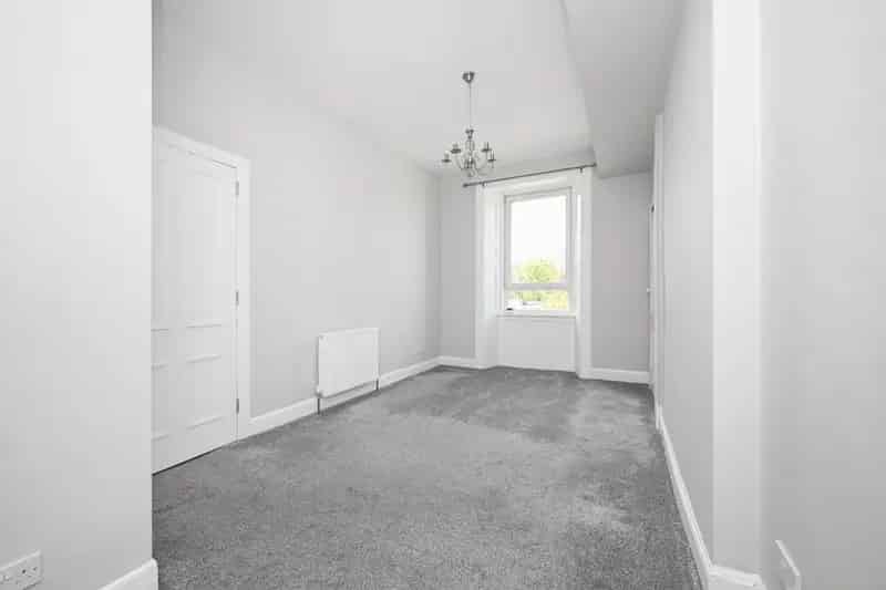 2 Bedroom Flat to Rent in Hillside Leith