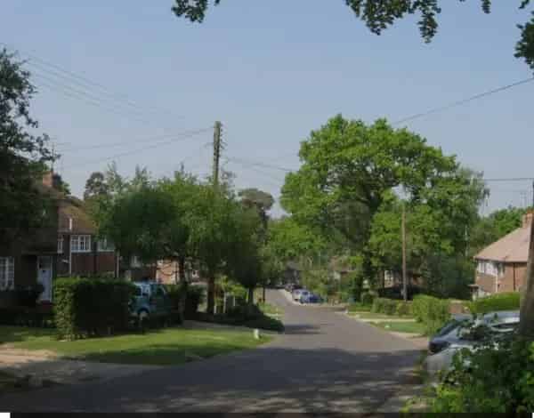 2 Bed Ground Floor Flat in Quiet Village - Pet Friendly