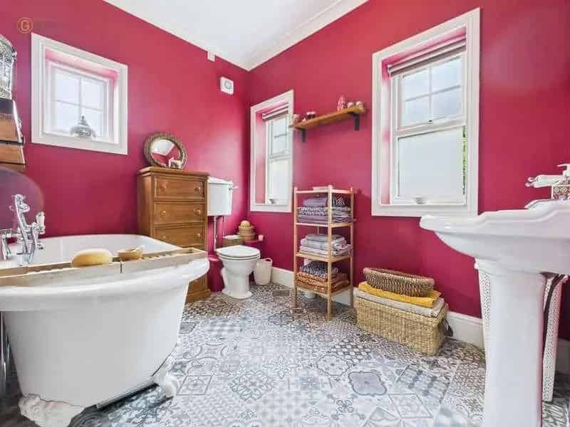3 Bed Extended Cottage For Sale