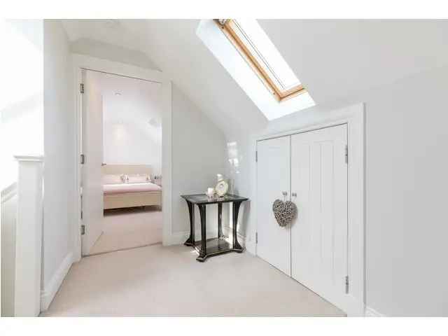 4 Bedroom Terraced House for Sale in Eaglesham