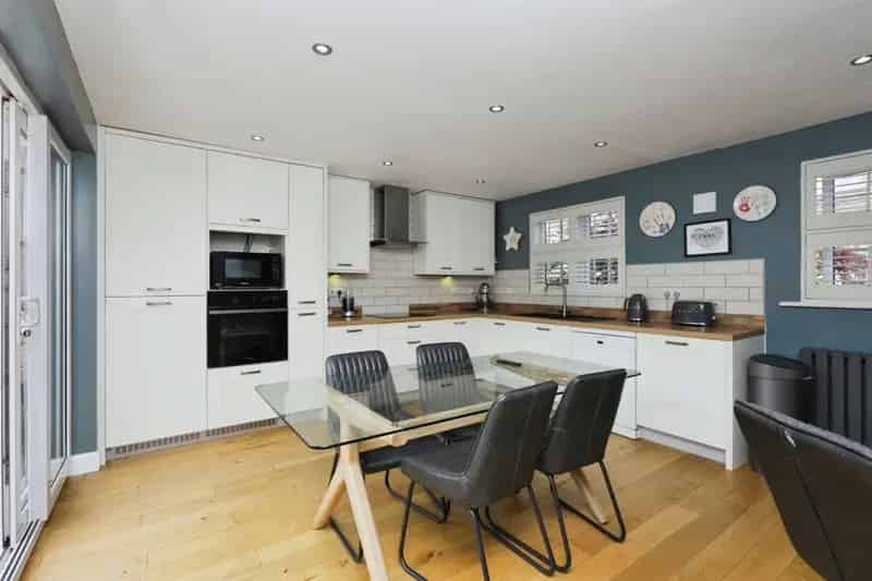 4-Bedroom Detached Home with Double Garage and Low-Maintenance Garden