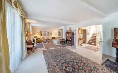 House For Sale in Bridport Road, Dorchester, England