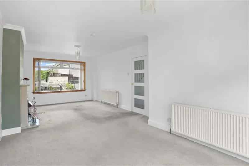 3 Bed Semi-Detached House Redhall