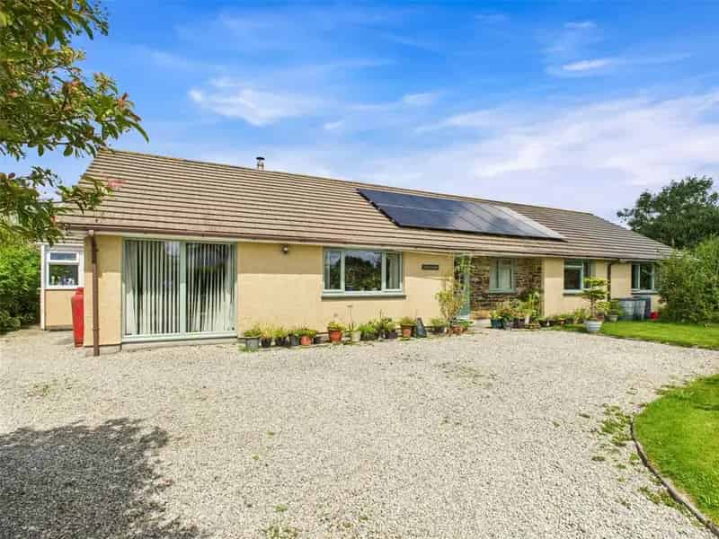 5 Bedroom Detached Bungalow for Sale in St Tudy