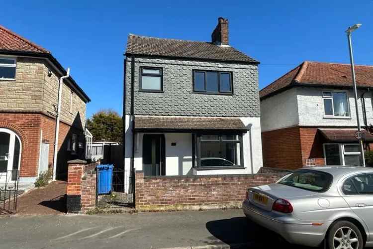 Three Bedroom Detached House Near Norwich City Centre