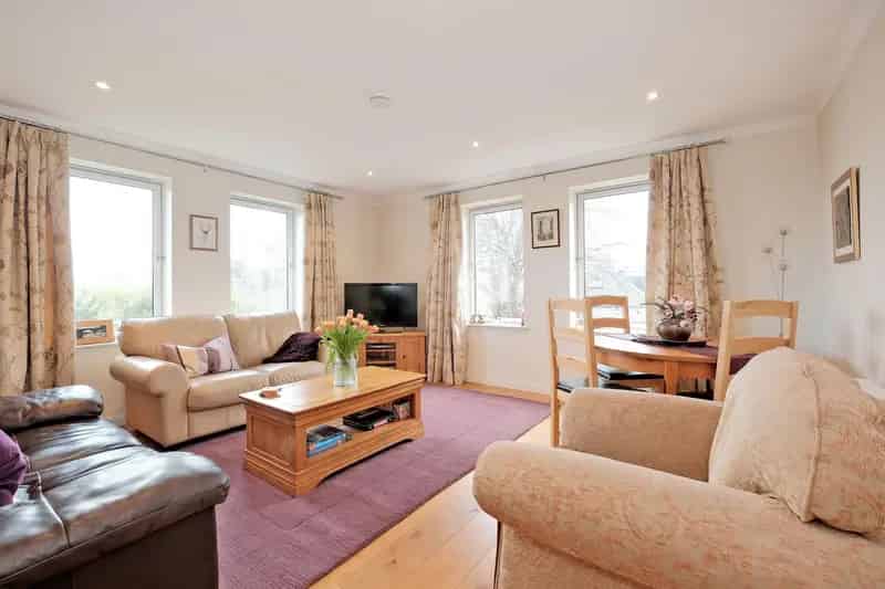 Spacious Double Upper Flat in Hilton Heights Aberdeen