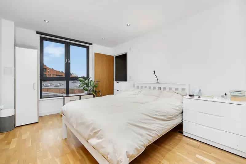 2 bedroom Flat
 For Sale