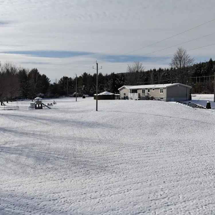 House for sale with inground pool and mountain view