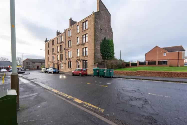 1 Bedroom Flat for Sale in Dundee - Ideal for Investors and First-Time Buyers