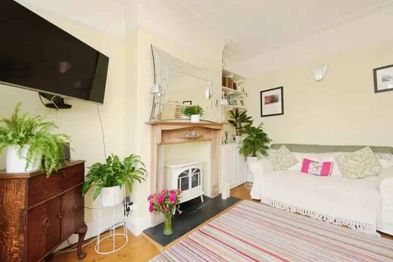 Four Bedroom Period Terrace York