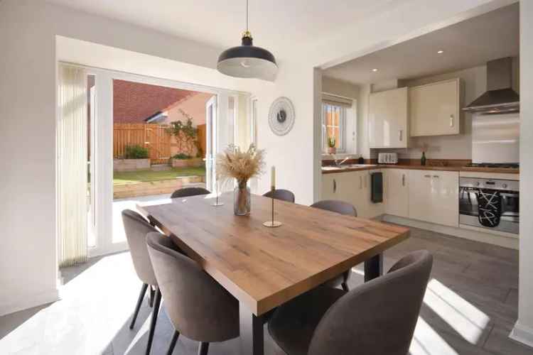 House For Sale in Wakefield, England