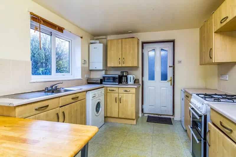3 Bedroom Semi Detached House to Rent Sheffield S6