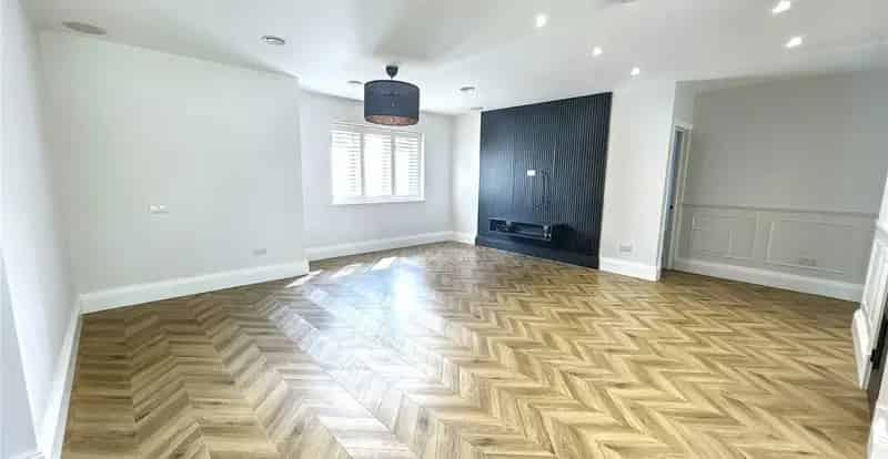 4 Bedroom Detached Bungalow For Sale