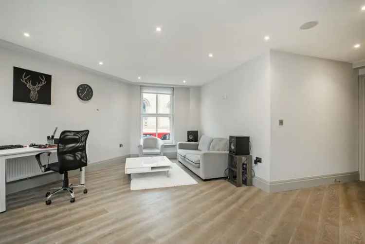 Stunning One Bedroom Apartment in Fulham