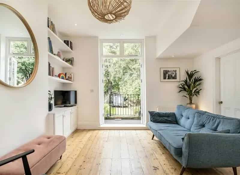 Two Double Bedroom Victorian Conversion Flat Telegraph Hill