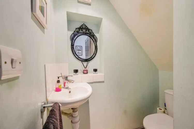 Four Bedroom Semi Detached Home Near Ashbourne Grammar School