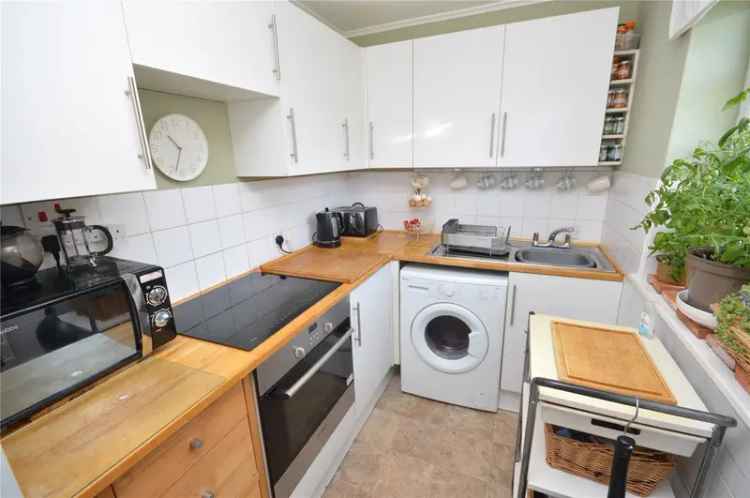 Apartment For Sale in Leeds, England