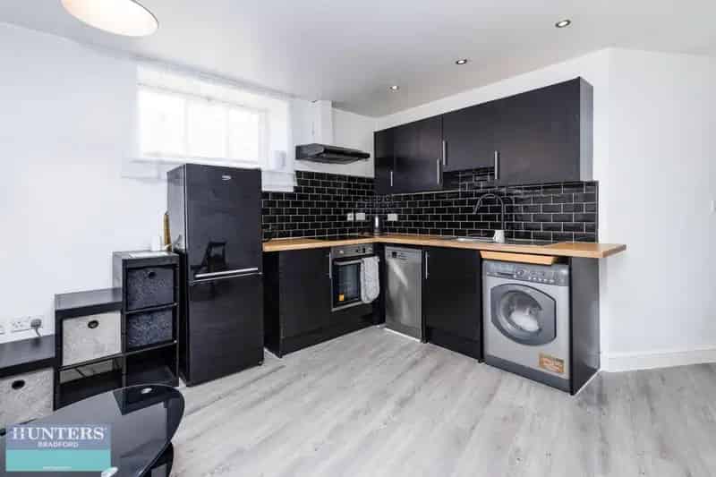 2 Bedroom Flat for Sale - Modern, Immaculate, City Centre Location