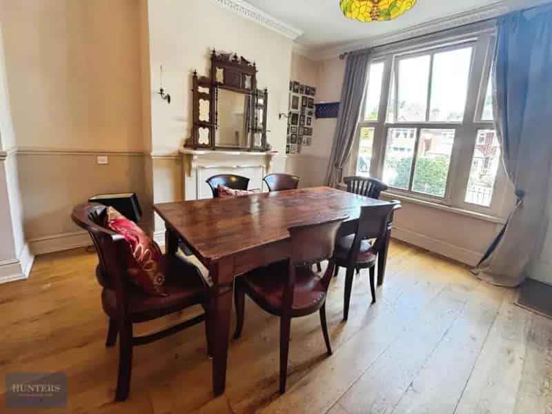 3 Bed Period Townhouse Harborne - South Facing Garden