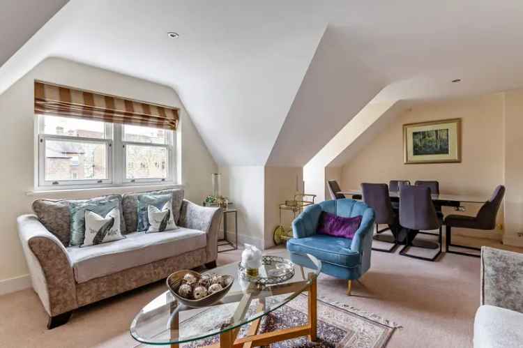 3 Bedroom Flat for Sale near Guildford Town Centre