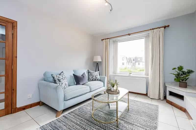 3 Bedroom Semi-Detached House Near Aberdeen University