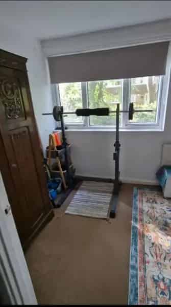 2 Bed Maisonette Near Kingston Teddington