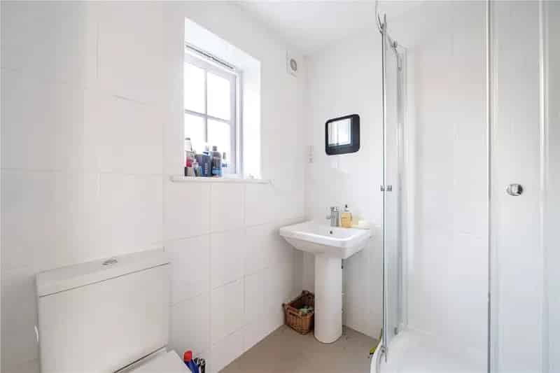 1 Bedroom Flat Tilford Private Garden Stunning Views Parking Available Now