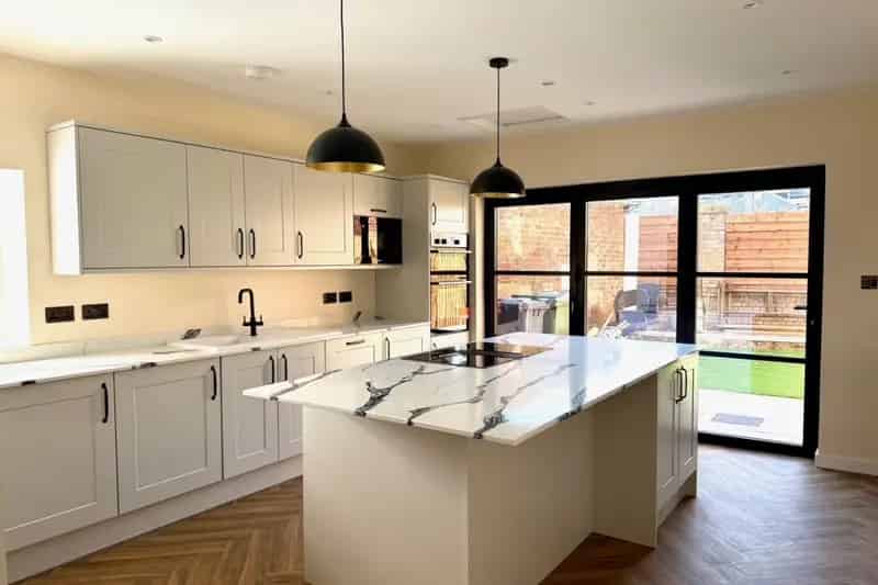 Grade II Listed 4-Bedroom House Ware Modern Luxury Period Charm