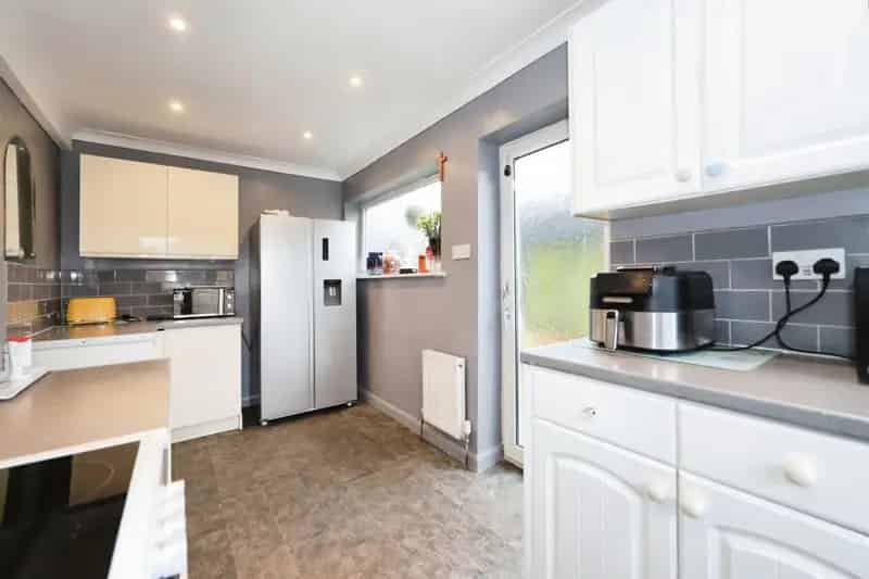 Family Home Stourport 3 Beds Garage Garden