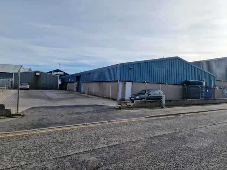 Semi Detached Single Storey Workshop To Let