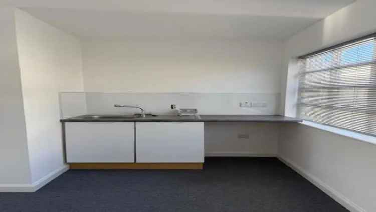 Semi Detached Building with Office Space and Parking