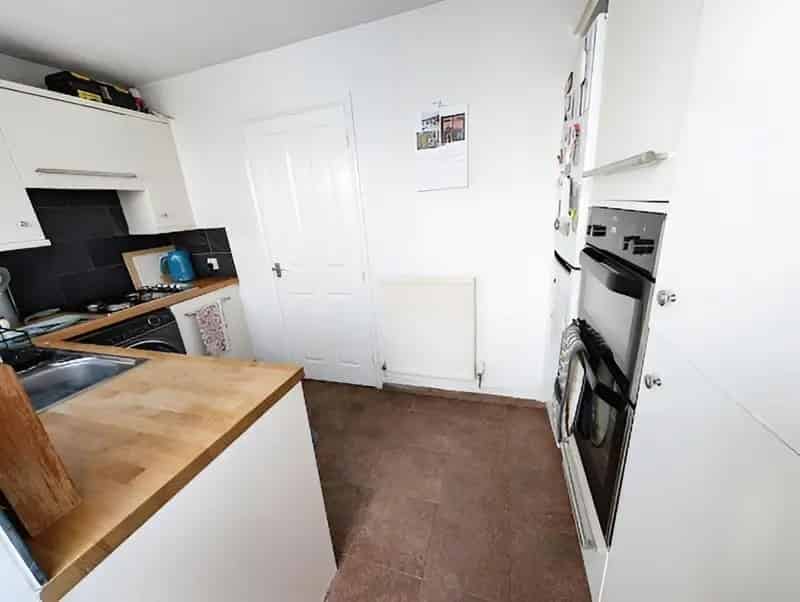 2 Bedroom House for Sale in Yate