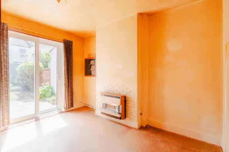 Victorian Terraced House For Sale No Chain