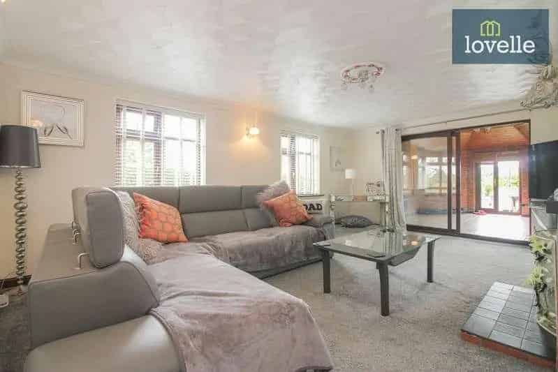 4 Bed Detached Bungalow For Sale