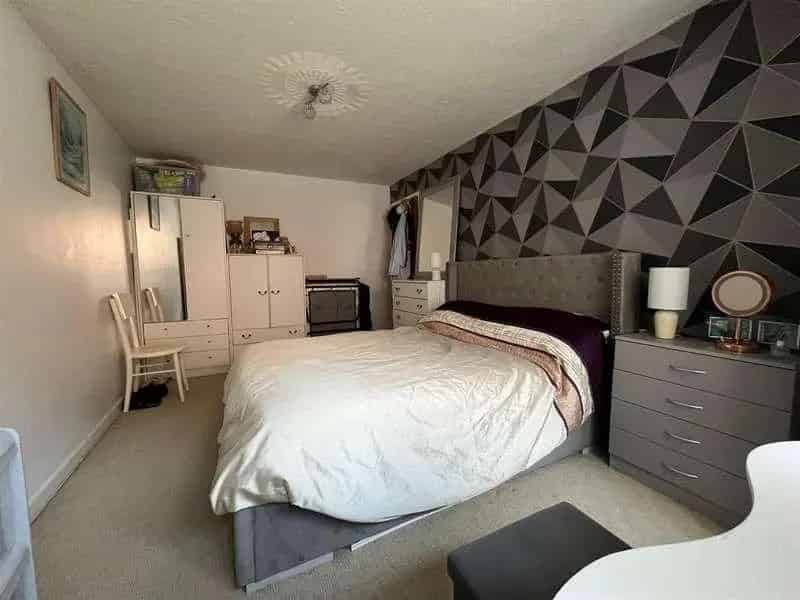 2 Bed Flat for Sale near Swanage Town Centre