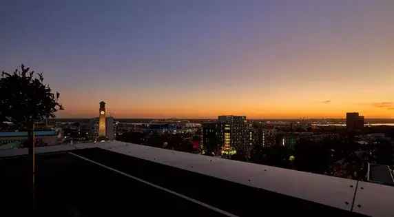 1 Room Flat 22m² Southampton Modern En-Suite Room