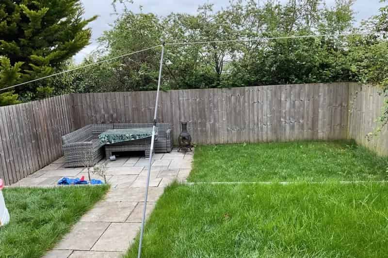 Three Bedroom Detached House Cul De Sac Location