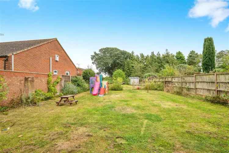 Detached Bungalow Near Reepham Village Centre