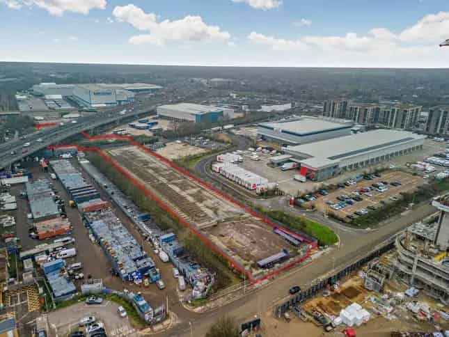 Secure Compound 3.5 Acres Vehicle Parking Dagenham