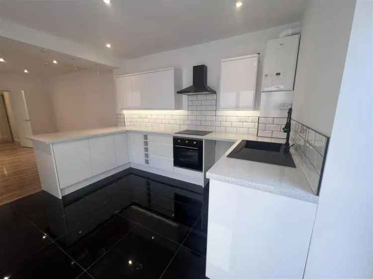 2 bedroom flat to rent